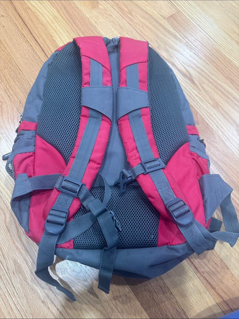 Backpack - Picture 7 of 10